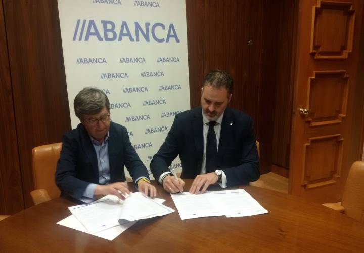 ABANCA y el Colegio de Médicos de Ourense acuerdan opciones de financiación para colegiados